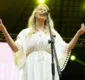 
                  Longe da TV, ex-atriz Karina Bacchi anuncia carreira como cantora gospel