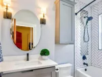 Veja dicas de acessórios para decorar e organizar o banheiro por menos de R$ 100