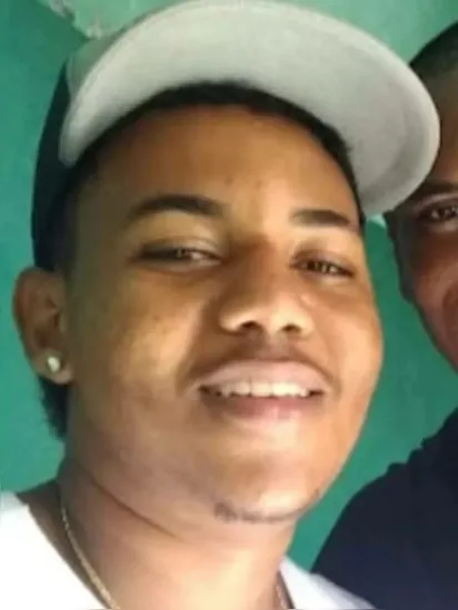 
		Suspeito de matar jovem após discussão em transporte clandestino é procurado pela polícia