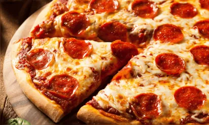 
		Pizzaria é condenada a pagar cliente com 30 pizzas após ser processada na Bahia