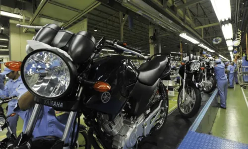 
				
					Senado promulga resolução que zera IPVA para motos até 170 cilindradas
				
				