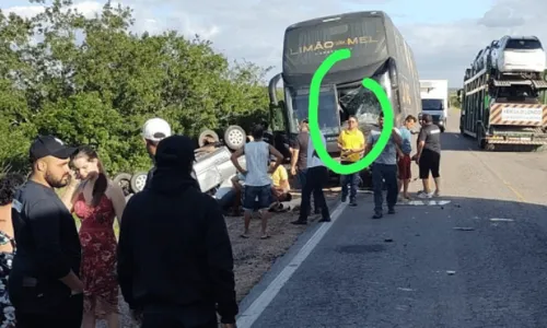 
				
					Limão com Mel faz apresentação no Ceará após acidente com ônibus da banda na Bahia: 'Está tudo bem'
				
				