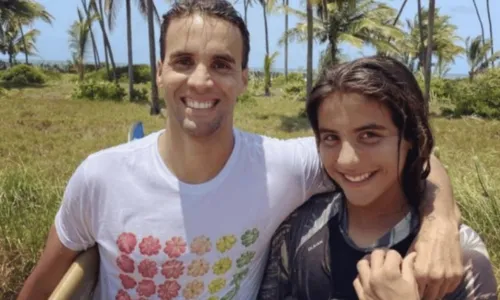 
				
					Filho de Ivete Sangalo surpreende ao aparecer 'bombado' após treino: 'Mais musculoso que o pai'
				
				