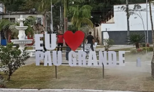 
				
					'Eu ❤️ Pau Grande': Distrito onde Garrincha nasceu viraliza na web
				
				
