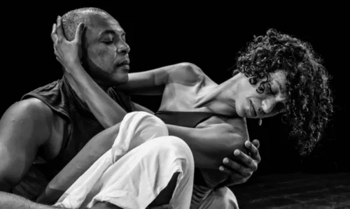 
				
					Balé Teatro Castro Alves dança Gilberto Gil; veja detalhes do espetáculo
				
				