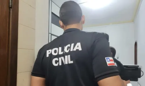 
				
					Homem suspeito de sequestro em Simões Filho é preso em operação da polícia
				
				