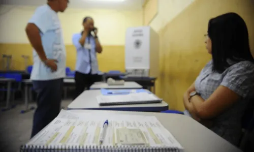 
				
					Campanha eleitoral começa hoje nas ruas do país
				
				