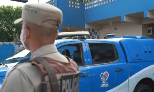 
				
					Corpo é encontrado no bairro de Fazenda Grande, em Salvador
				
				