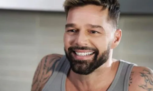 
				
					Astro pop Ricky Martin é acusado de violência doméstica em Porto Rico
				
				