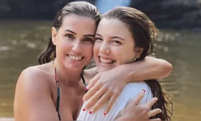 
		Deborah Secco e Alice Wegmann trocam elogios após estreia de 'Rensga hits': 'Força da natureza'