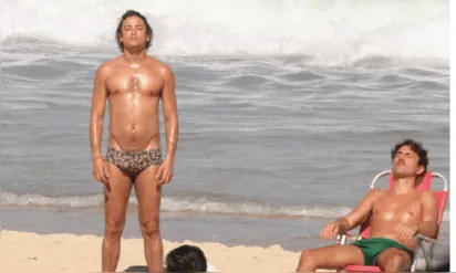 
		Jesuita Barbosa volta a curtir praia com novo namorado; veja fotos