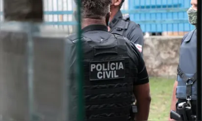 
		Jovem é preso suspeito de sequestrar e extorquir idoso no Uruguai, em Salvador