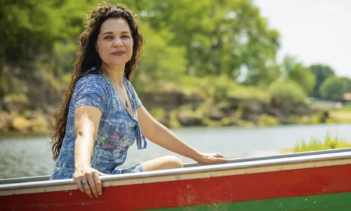 
				
					Isabel Teixeira sobre Maria Bruaca acolher mulheres em 'Pantanal': 'Também é uma terapia'
				
				