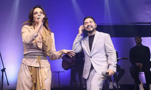 
				
					Sula Miranda grava primeiro DVD gospel com participação da mãe de Marília Mendonça
				
				