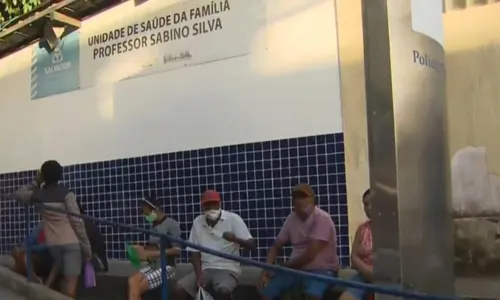 
				
					Postos de saúde voltam a funcionar em Nordeste de Amaralina quatro dias após tiroteio no bairro
				
				