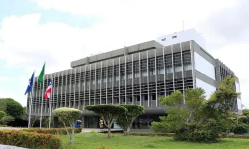
				
					Governo da Bahia publica resultado preliminar para cargos de escrivão, investigador e agente de tributos
				
				