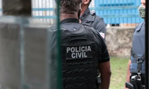 
				
					Jovem é preso suspeito de sequestrar e extorquir idoso no Uruguai, em Salvador
				
				
