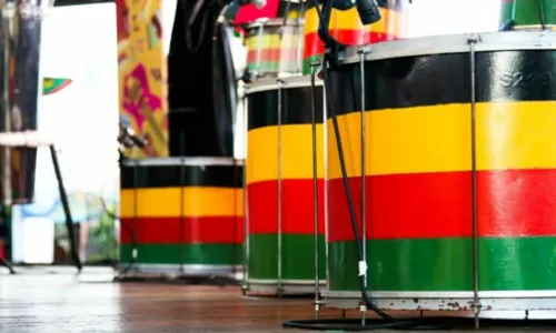 
				
					Olodum se posiciona contra mudança do circuito no Carnaval em 2023: 'Precipitada'
				
				