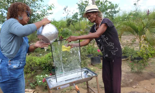 
				
					Baiana recebe prêmio internacional com projeto que trata água de cisterna usando luz do sol
				
				