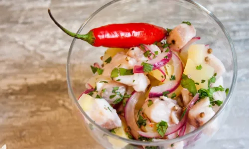 
				
					Vai receber os amigos em casa? Veja como se faz Ceviche
				
				