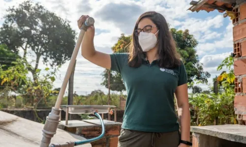 
				
					Baiana recebe prêmio internacional com projeto que trata água de cisterna usando luz do sol
				
				