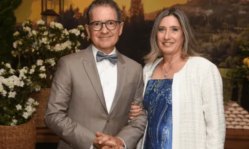 
				
					Famosos prestigiam casamento do alfaiate João Camargo em São Paulo; veja fotos
				
				