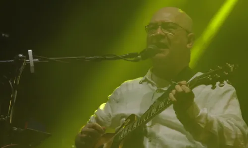 
				
					FOTOS: Maria Bethânia, João Gomes, Paralamas e Harmonia agitam 2ª noite do FIB
				
				