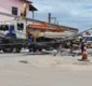 
                  Poste cai em cima de caminhão em Valéria, bairro de Salvador; região fica sem energia