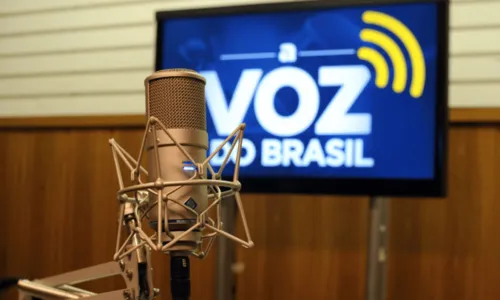 
				
					Arte de reinventar: conheça a história do radiojornalismo no Brasil
				
				