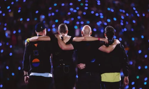 
				
					'Com o adiamento veio uma nova esperança', diz fã baiana do Coldplay sobre oportunidade de ver show no Brasil
				
				