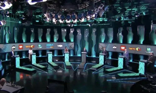
				
					Seis candidatos participam de debate à presidência do Brasil; veja como foi
				
				