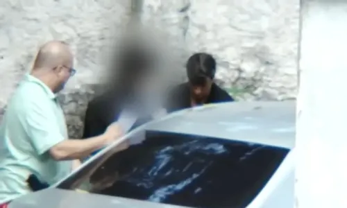 
				
					Mulher é investigada após denúncias de tentativa de sequestro de crianças em Salvador
				
				