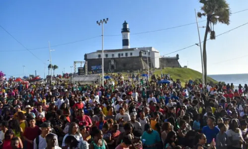 
				
					Marcha para Jesus volta a acontecer em Salvador após dois anos de pausa e reúne religiosos na Barra; confira
				
				