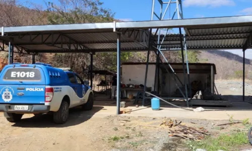 
				
					Garimpeiros são presos em flagrante com explosivos clandestinos no sudoeste da Bahia
				
				