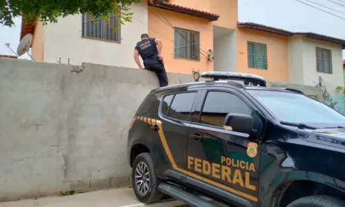 
				
					Polícia Federal realiza operação contra quadrilha especializada em falsificação de documentos públicos na Bahia
				
				