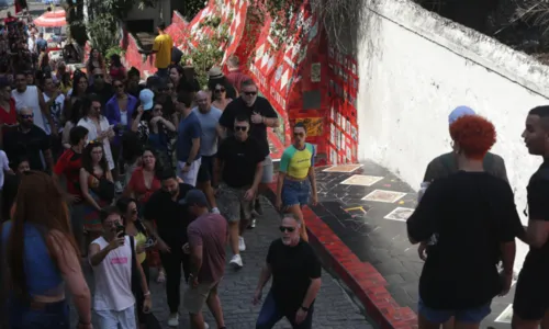 
				
					Dua Lipa causa alvoroço em passeio antes de show no Rock in Rio; fã relata encontro inesperado
				
				