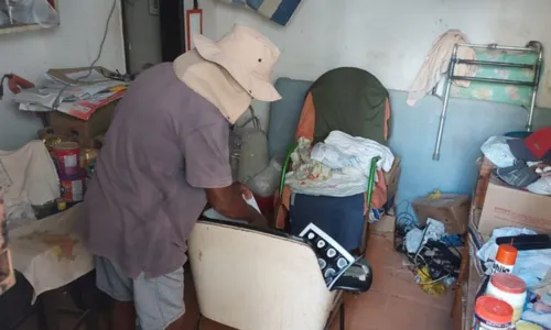 
				
					Patrões de idoso submetido a trabalho análogo à escravidão em mansão na Bahia faltam audiência
				
				