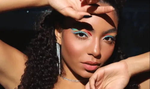 
				
					Any Gabrielly anuncia saída do Now United; grupo fará show de despedida no Brasil em novembro
				
				