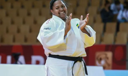 
				
					Beatriz Souza é ouro em etapa da Itália do circuito mundial de Judô
				
				