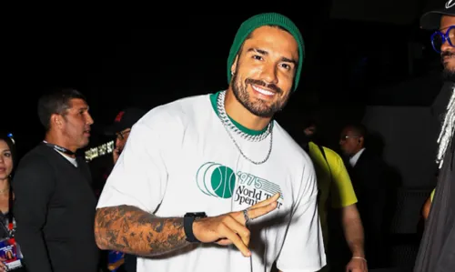 
				
					FOTOS: veja os principais looks dos famosos no 1º dia de Rock in Rio
				
				