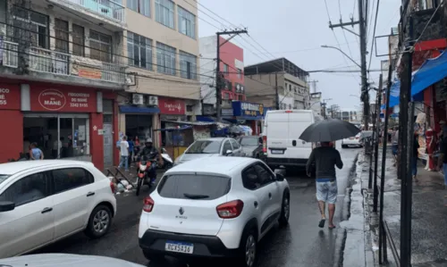 
				
					Desordem no trânsito e lixos nas ruas estão entre os principais problemas dos moradores da Liberdade
				
				