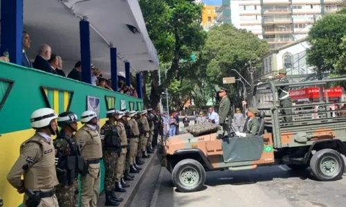 
				
					FOTOS: confira imagens da festa do 7 de setembro em Salvador
				
				