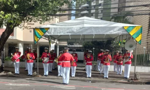 
				
					FOTOS: confira imagens da festa do 7 de setembro em Salvador
				
				