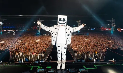 
				
					Após apresentação no Rock in Rio, DJ Marshmello anuncia projeto de funk: 'Com quem devo trabalhar?'
				
				