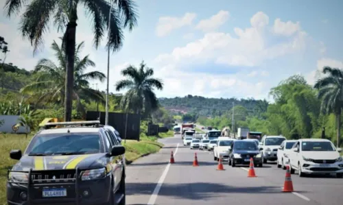 
				
					PRF inicia Operação Eleições 2022 nas rodovias federais da Bahia
				
				