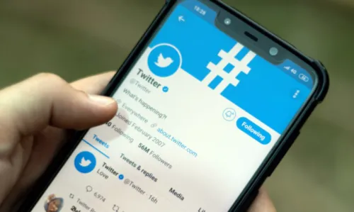 
				
					Twitter diz que demitiu 50% da equipe; rede tranquiliza sobre conteúdo
				
				