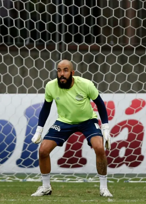 
				
					Lesionados, Danilo Fernandes e Matheus Bahia não devem mais jogar este ano
				
				