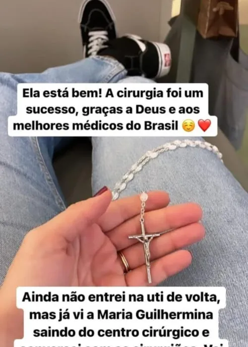 
				
					Esposa de Juliano Cazarré comemora sucesso de cirurgia da filha recém nascida: 'Ela está bem'
				
				