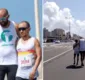 
                  Competidor de maratona é apoiado por amigo por 10km após sentir dor nas pernas: 'sozinhos não somos ninguém'