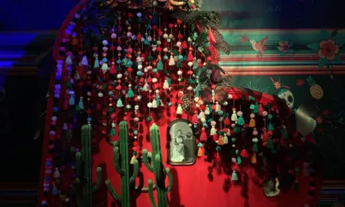 
				
					Confira os espaços mais instagramáveis da exposição de Frida Kahlo em Salvador
				
				